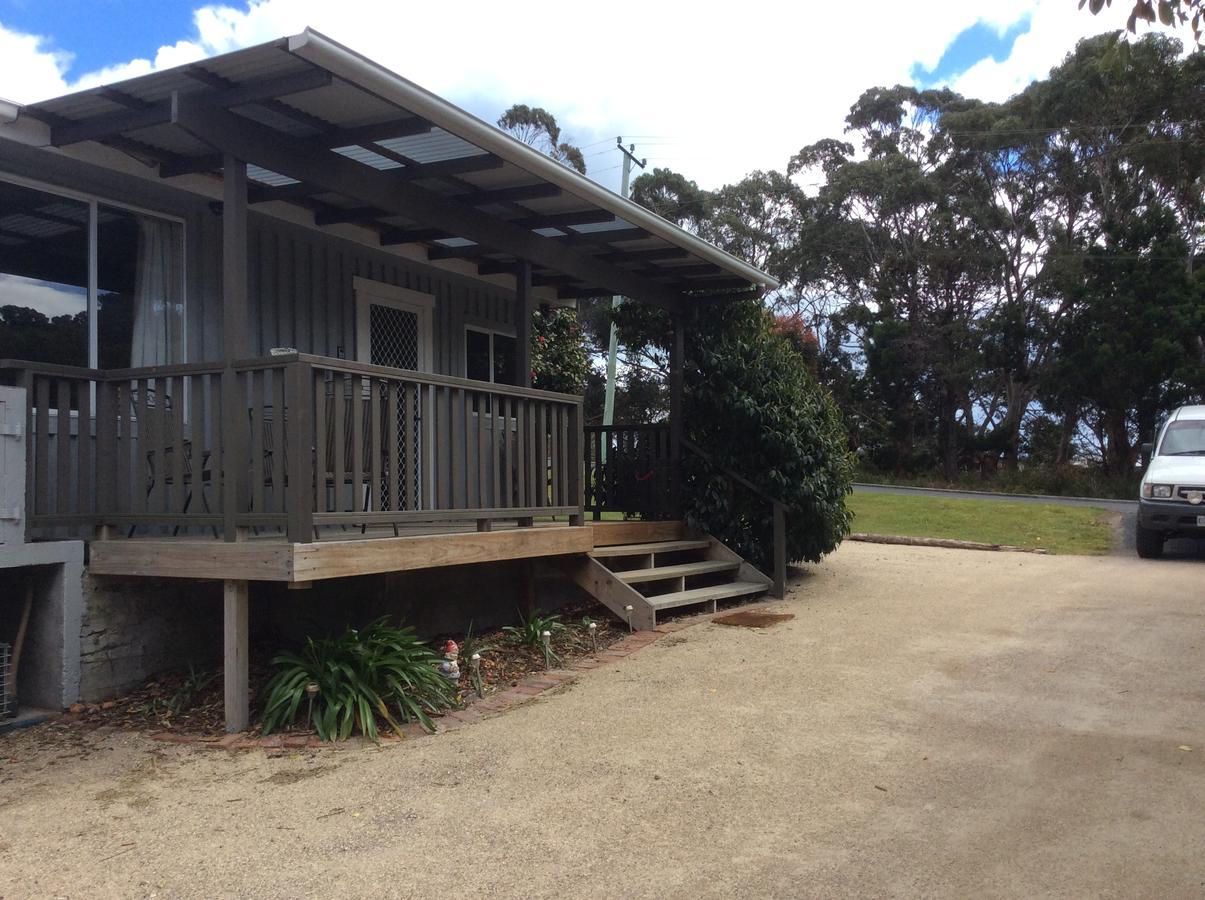 Charm On Douglas Bicheno Exterior photo